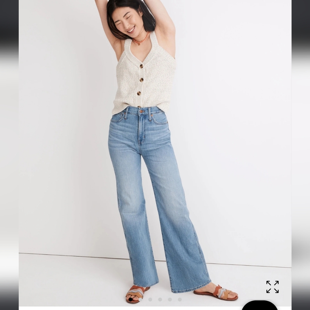 Madewell 11" High Rise Flare Size 24